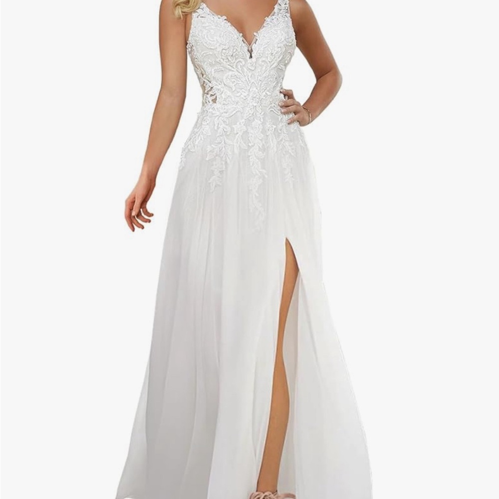 Brand new and never worn wedding dress.